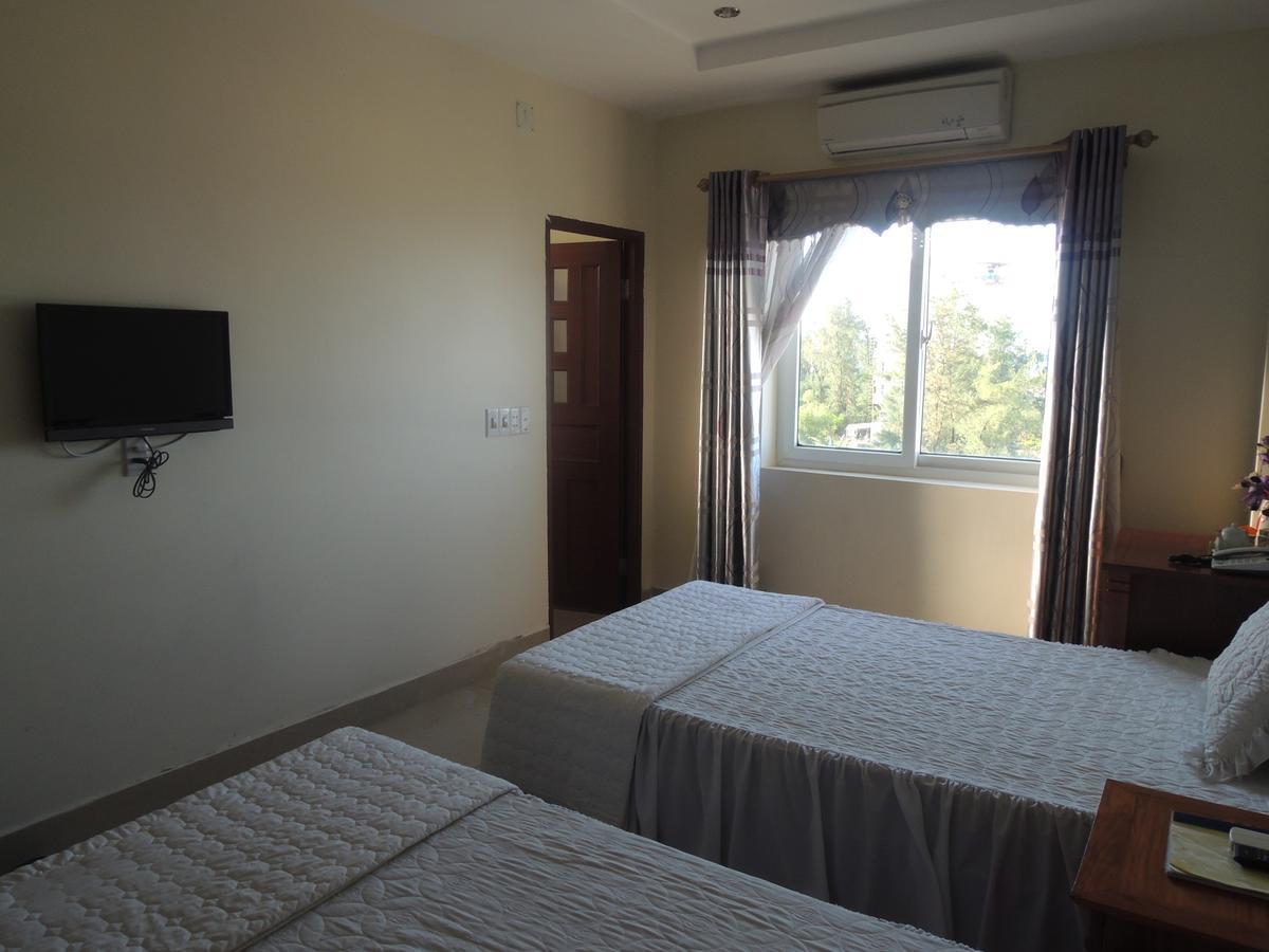Ngan Ha Hotel Dong Hoi Kültér fotó