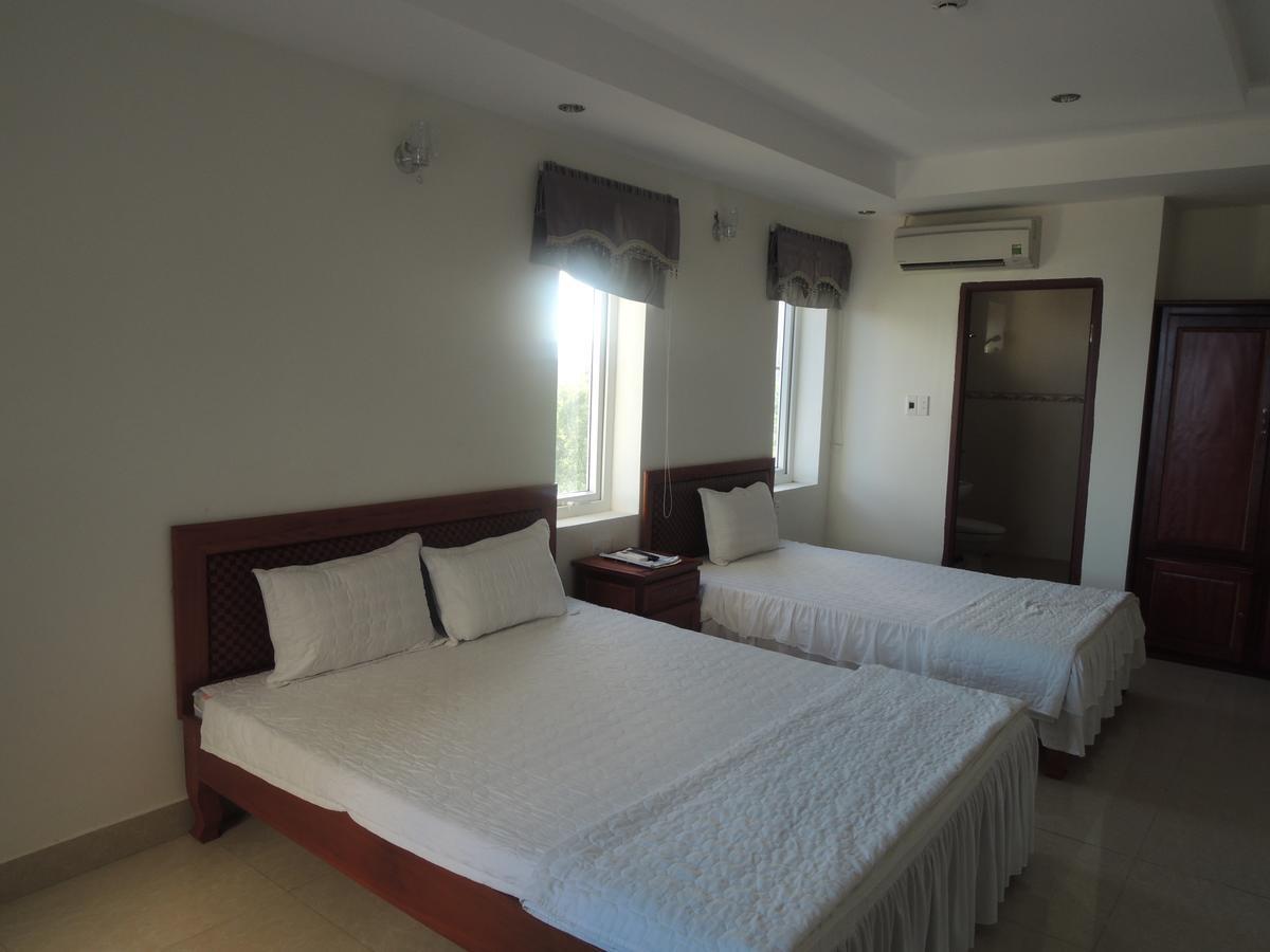 Ngan Ha Hotel Dong Hoi Kültér fotó