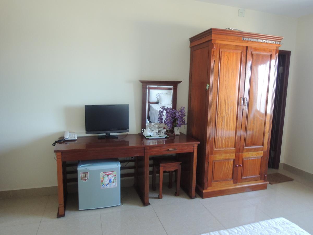 Ngan Ha Hotel Dong Hoi Kültér fotó