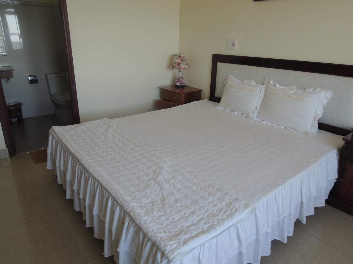 Ngan Ha Hotel Dong Hoi Kültér fotó
